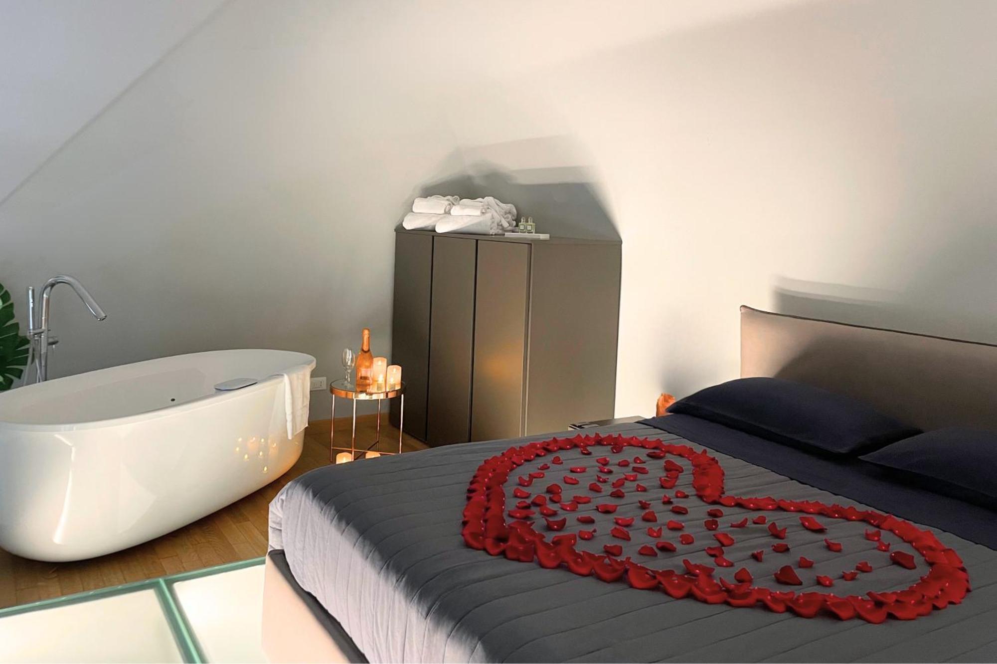 Jacuzzi Luxury Apartment In The Town Centre Turin Exterior foto