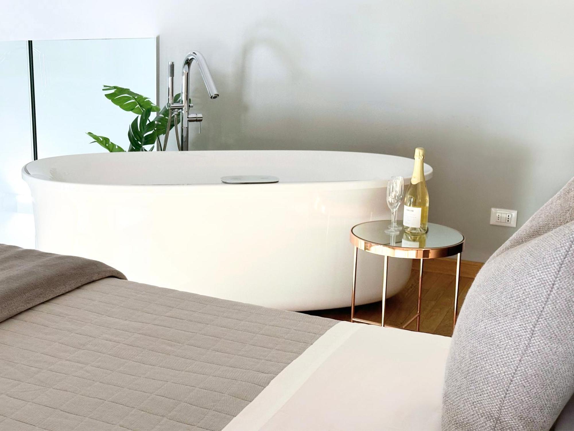 Jacuzzi Luxury Apartment In The Town Centre Turin Exterior foto